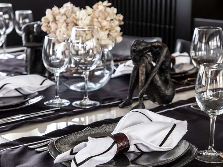 PROJECT STEEL Bugari 34m - formal dining set up PROJECT STEEL Bugari 34m - formal dining set up
