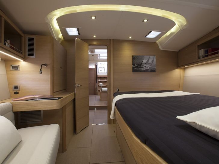 DRUNKEN SAILOR Dufour Grand Large 560 - VIP cabin DRUNKEN SAILOR Dufour Grand Large 560 - VIP cabin