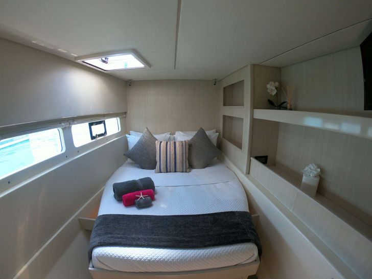Quest Queen Cabin Quest Queen Cabin