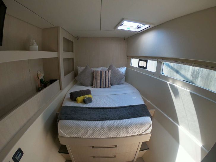 Quest Queen Cabin Quest Queen Cabin