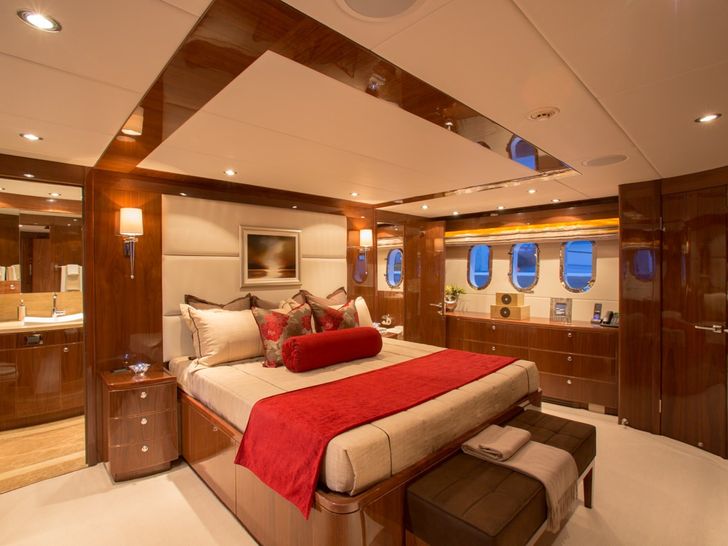 CARBON COPY - Hargrave 101 Master Stateroom