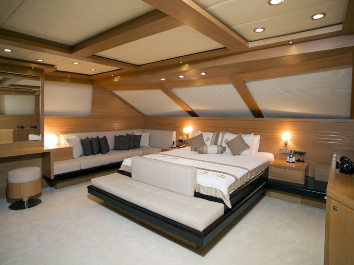 PANFELISS Mengi Yay 37m - master cabin PANFELISS Mengi Yay 37m - master cabin