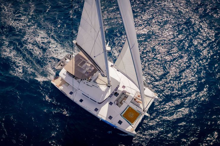 Charter Yacht BLUEWINDS - Lagoon 560 - 4 Cabins - Tortola - Anegada - Virgin Gorda - BVI - Caribbean