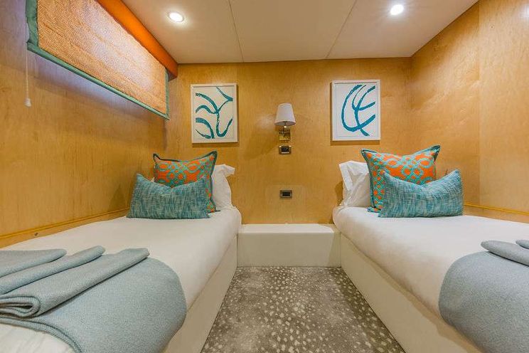 Charter Yacht ALEXANDRA JANE - Broward Marine 110 - 5 Cabins - 2019 - Nassau - Staniel Cay - Exumas