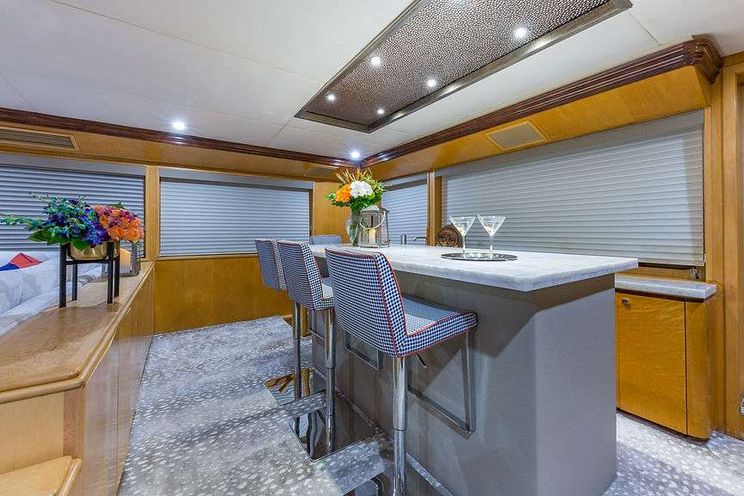 Charter Yacht ALEXANDRA JANE - Broward Marine 110 - 5 Cabins - 2019 - Nassau - Staniel Cay - Exumas
