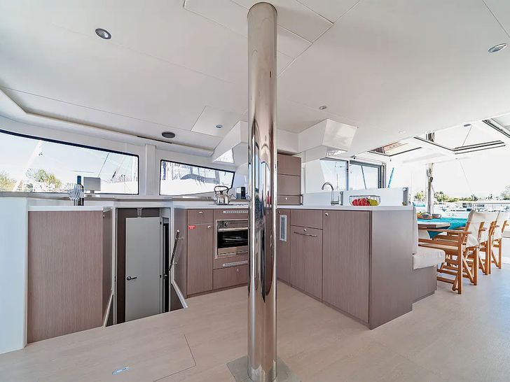 ABOUT TIME - Bali 4.8 - Galley ABOUT TIME - Bali 4.8 - Galley