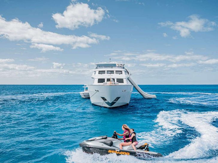 BEACHFRONT Hargrave 108 - with the jet ski BEACHFRONT Hargrave 108 - with the jet ski