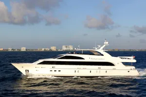 RENAISSANCE - Hargrave 116 - 5 Cabins - Nassau - Paradise Island - Bahamas - New England RENAISSANCE - Hargrave 116 - 5 Cabins - Nassau - Paradise Island - Bahamas - New England