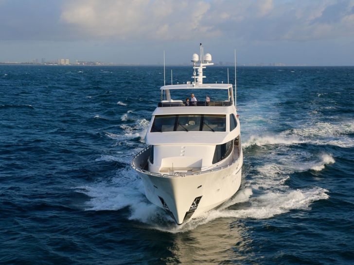 RENAISSANCE - Hargrave 116 - Bow Cruising RENAISSANCE - Hargrave 116 - Bow Cruising