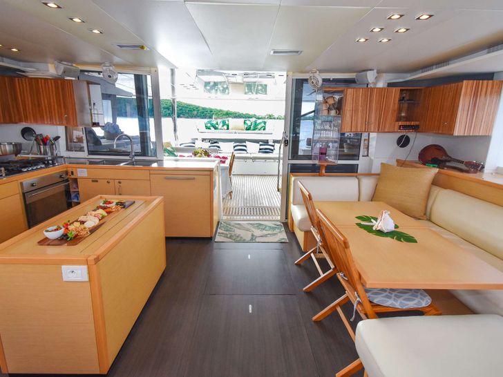 ALTESSE Salon ALTESSE Salon