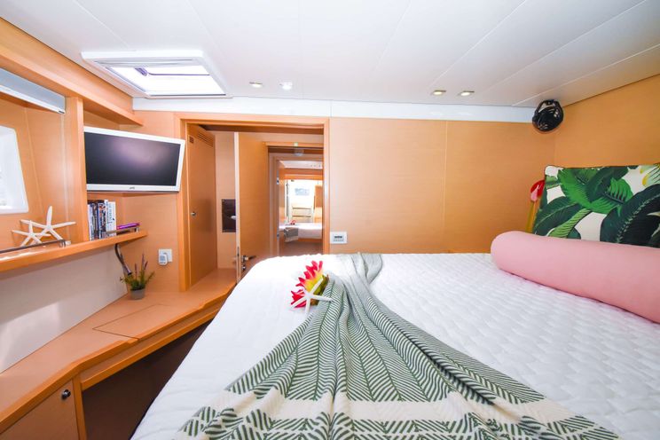 Charter Yacht ALTESSE - Lagoon 560 - 4 Cabins - St Thomas - US Virgin Islands