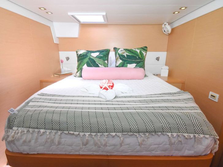 ALTESSE Double Cabin ALTESSE Double Cabin