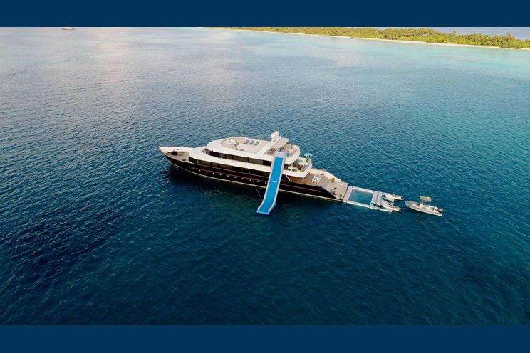 Charter Yacht AZALEA - 9 Cabins - 2015 - Malé - Maldives - Indian Ocean