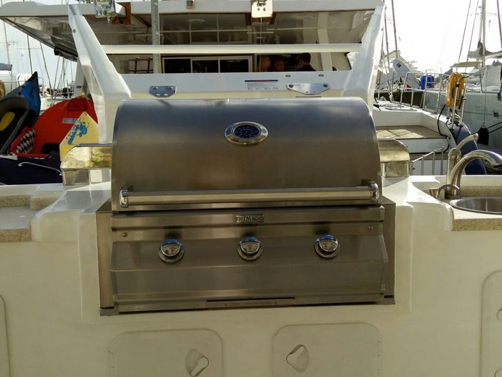 MANNA Royal Cape 53 - barbecue area MANNA Royal Cape 53 - barbecue area