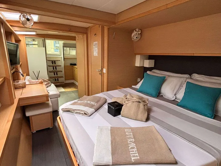 LADY RACHEL - Master Cabin LADY RACHEL - Master Cabin