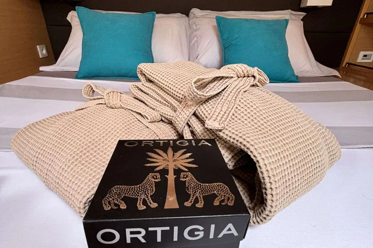 Charter Yacht LADY RACHEL - Lagoon 620 - 4 Cabins - Capo d'Orlando - Capri - Sorrento - Amalfi Coast - Italy