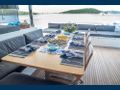 SEAHOME - aft deck dining