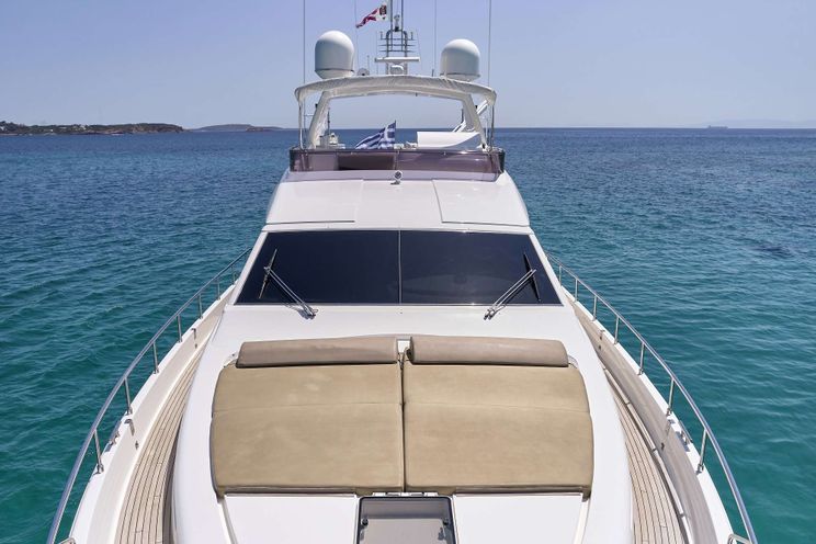 Charter Yacht JULIE M - Ferretti 830 - 4 Cabins - Athens - Mykonos - Paros