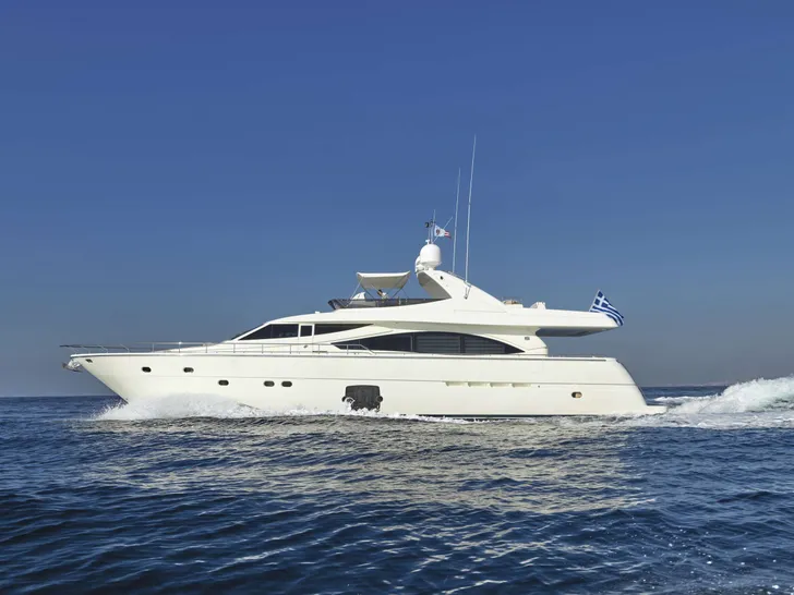 JULIE M Ferretti 830 - side profile cruising JULIE M Ferretti 830 - side profile cruising