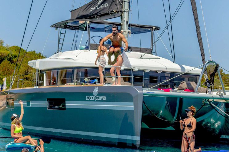 Charter Yacht LUCKY CLOVER - Lagoon 52 - 6 Cabins - Athens - Mykonos - Lefkas - Skiathos - Greece