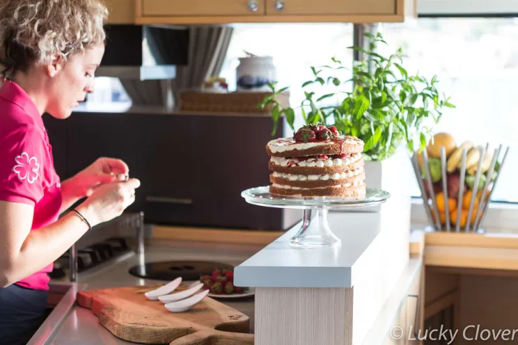 Charter Yacht LUCKY CLOVER - Lagoon 52 - 6 Cabins - Athens - Mykonos - Paros - Cyclades - Greece