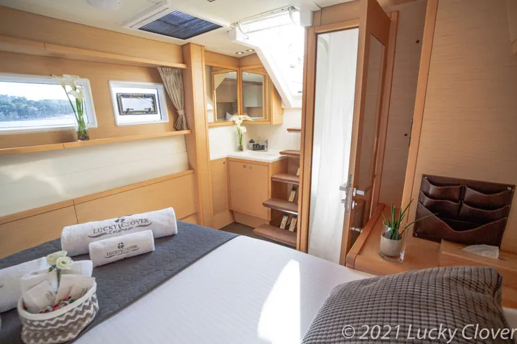 Charter Yacht LUCKY CLOVER - Lagoon 52 - 6 Cabins - Athens - Mykonos - Paros - Cyclades - Greece