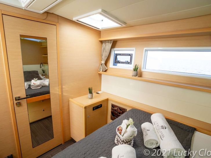 LUCKY CLOVER Lagoon 52 - double cabin 2 LUCKY CLOVER Lagoon 52 - double cabin 2