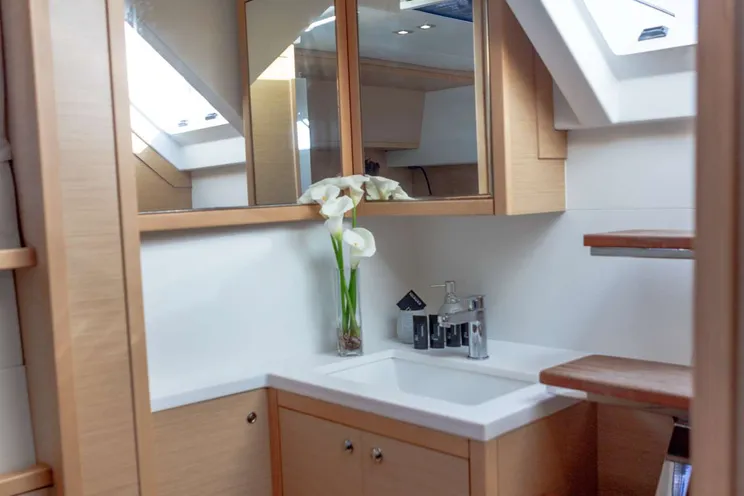 Charter Yacht LUCKY CLOVER - Lagoon 52 - 6 Cabins - Athens - Mykonos - Paros - Cyclades - Greece