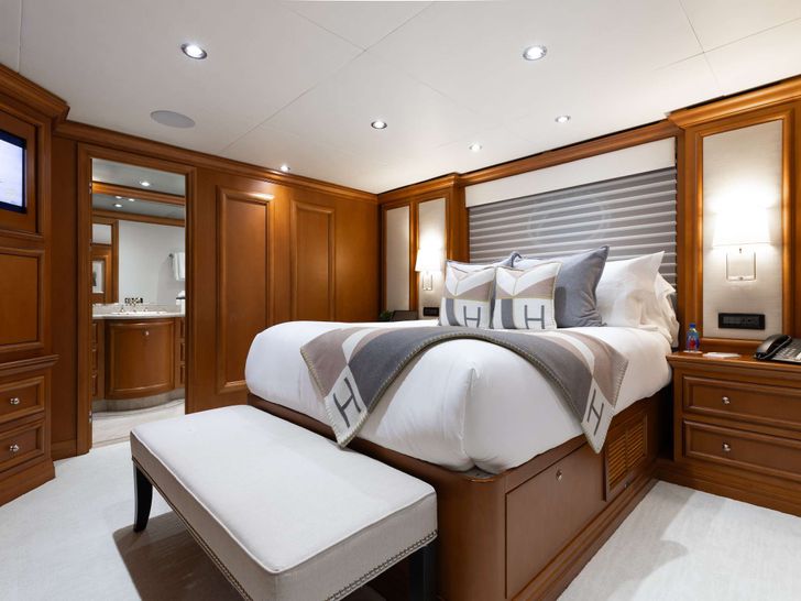 M3 Intermarine Savannah 147 - VIP cabin 2 M3 Intermarine Savannah 147 - VIP cabin 2