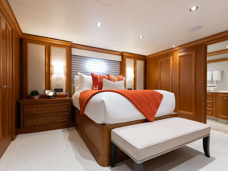 M3 Intermarine Savannah 147 - VIP cabin 3 M3 Intermarine Savannah 147 - VIP cabin 3