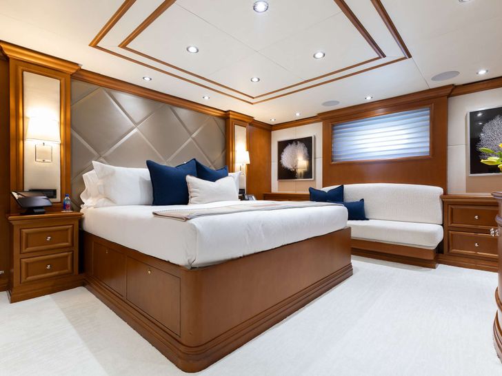 M3 Intermarine Savannah 147 - VIP cabin 1 M3 Intermarine Savannah 147 - VIP cabin 1