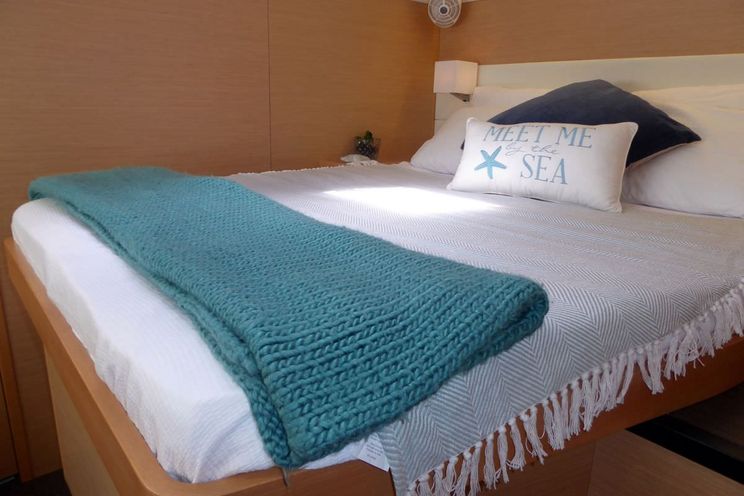 Charter Yacht TIGER LILY - Lagoon 620 - 4 Cabins - Nassau - Exumas - Bahamas