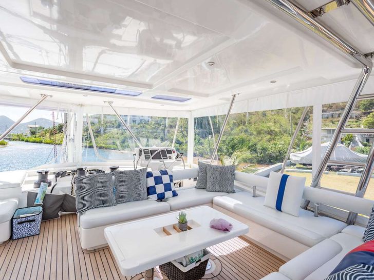 THE ANNEX - Leopard 58 - Flybridge THE ANNEX - Leopard 58 - Flybridge