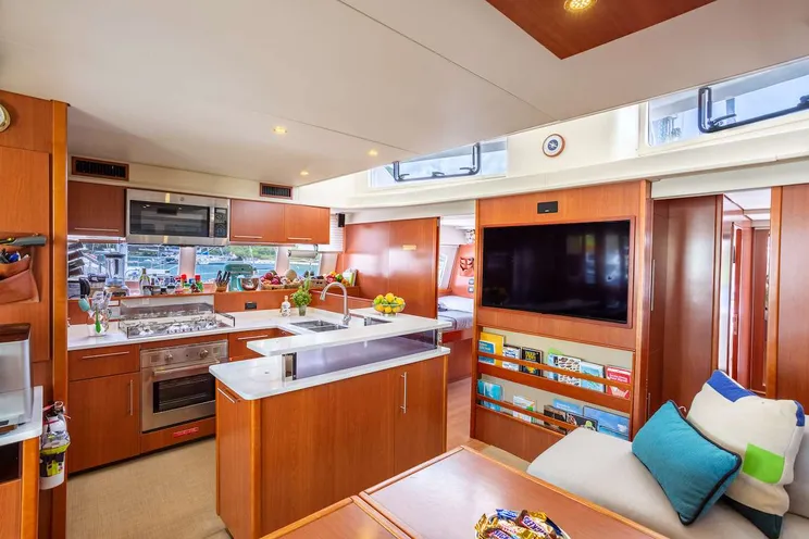 Charter Yacht THE ANNEX - Leopard 58 - 5 Cabins - BVI - Tortola - Virgin Gorda