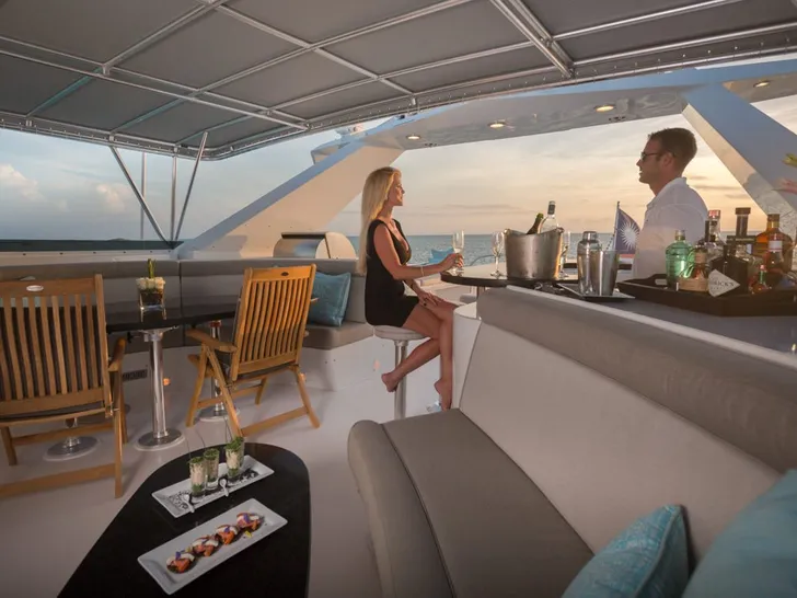UNBRIDLED Crescent 11 - sundeck bar and alfresco dining area UNBRIDLED Crescent 11 - sundeck bar and alfresco dining area