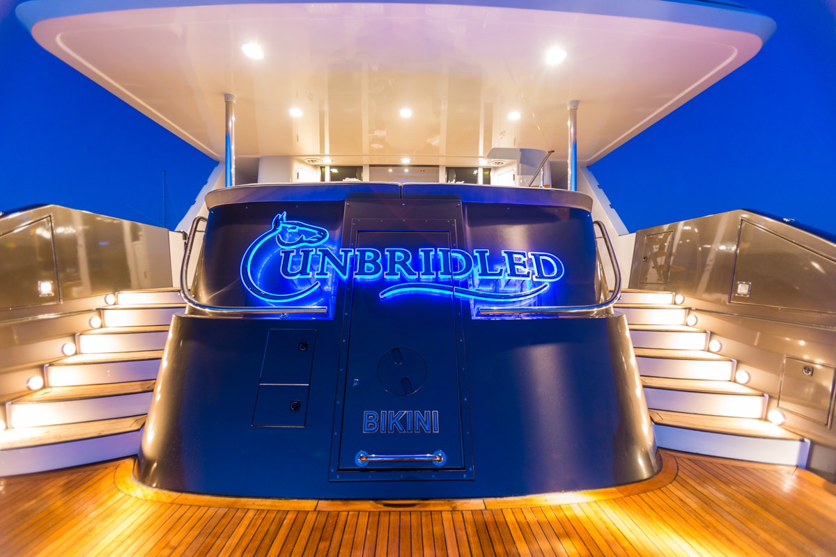 Charter Yacht UNBRIDLED - Crescent 115 - 4 Cabins - Nassau - Exumas - Staniel Cay - Bahamas