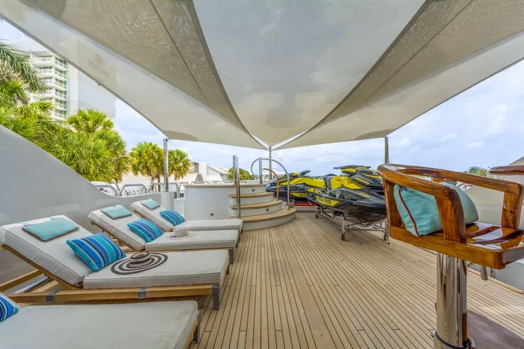 Charter Yacht ASPEN ALTERNATIVE - Trinity Yachts 164 - 5 Cabins - Bahamas - Nassau - Alaska - Costa Rica