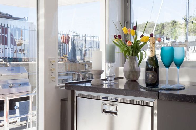 Charter Yacht OUT OF OFFICE - Voyage 65 - 5 Cabins - Tortola - Anegada - Virgin Gorda - BVI - Caribbean