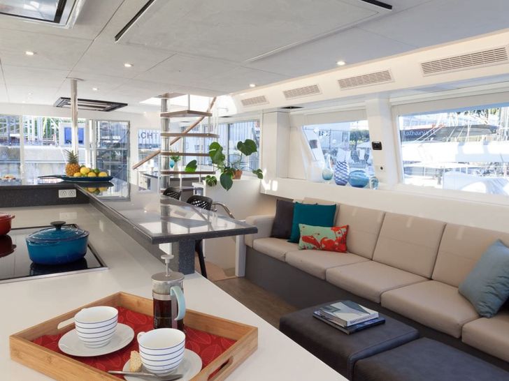 OUT OF OFFICE Blue Ocean 65 - Saloon Seating OUT OF OFFICE Blue Ocean 65 - Saloon Seating