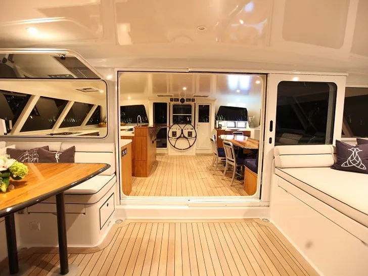 SLIM Gunboat 66 - saloon entrance SLIM Gunboat 66 - saloon entrance