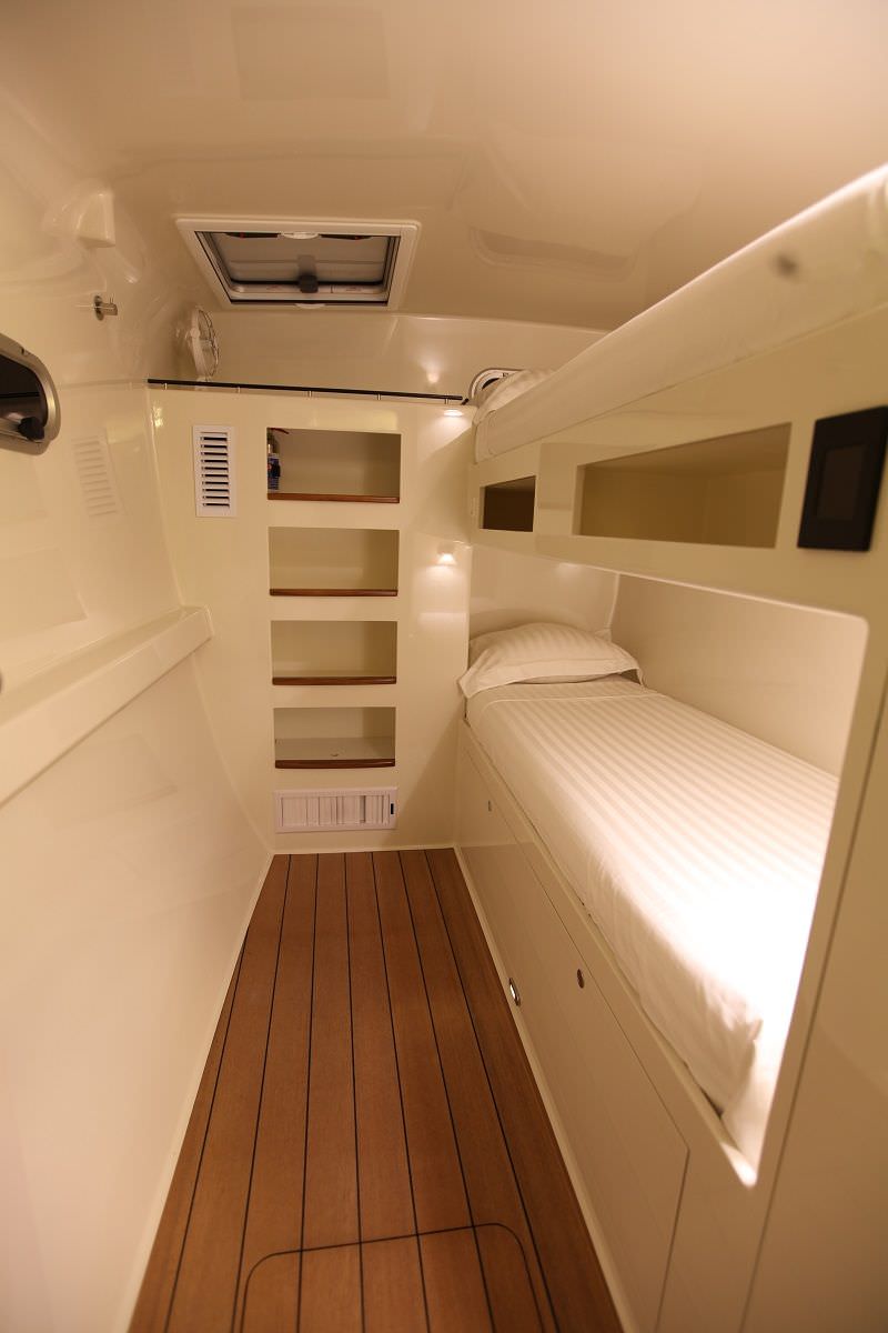 Charter Yacht SLIM - Gunboat 66 - 3 Cabins - Tahiti - French Polynesia - South Pacific