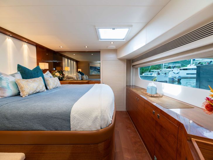 MUCHO GUSTO Horizon 65 - VIP Cabin MUCHO GUSTO Horizon 65 - VIP Cabin