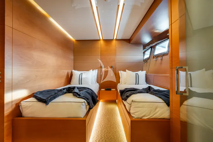 Charter Yacht 4A - Sanlorenzo 40 Alloy - 5 Cabins - Whitsunday Islands - Great Barrier Reef - Australia