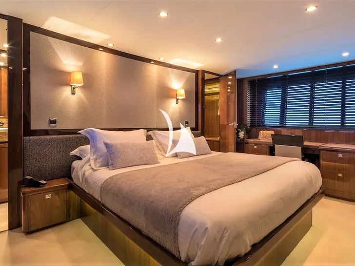 4LIFE Princess 85 master cabin 4LIFE Princess 85 master cabin