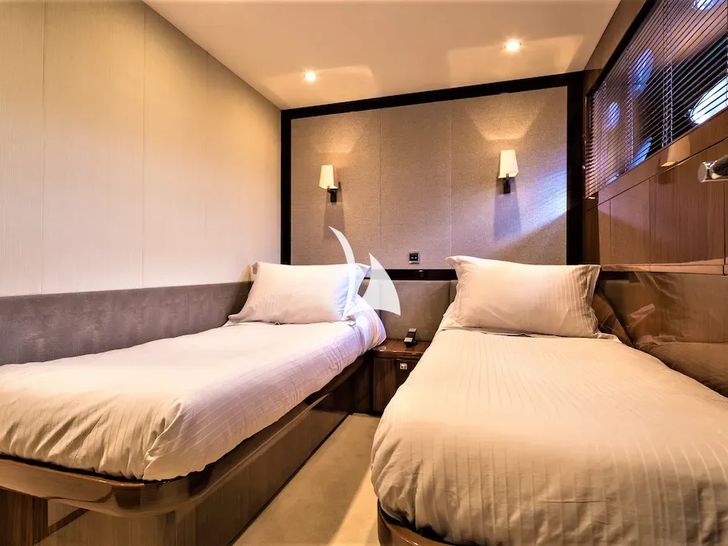 4LIFE Princess 85 twin cabin 1 4LIFE Princess 85 twin cabin 1