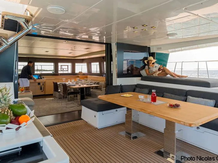 CUTE LITTLE CAT Lagoon 630 - aft deck CUTE LITTLE CAT Lagoon 630 - aft deck