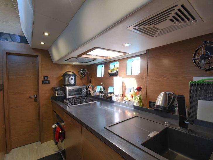 EUPHORIA Sunreef 60 Galley EUPHORIA Sunreef 60 Galley