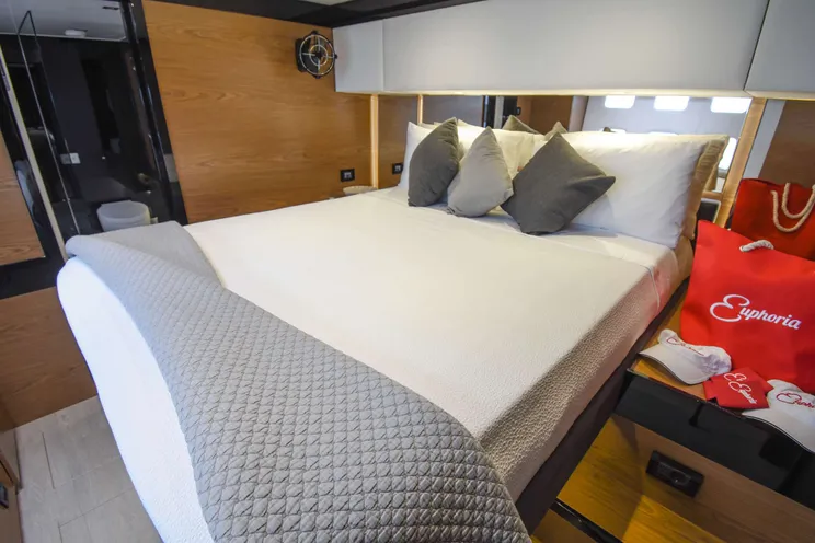 Charter Yacht EUPHORIA - Sunreef 60 - 3 Cabins - Tortola - St Thomas - St John - Virgin Gorda - Anegada