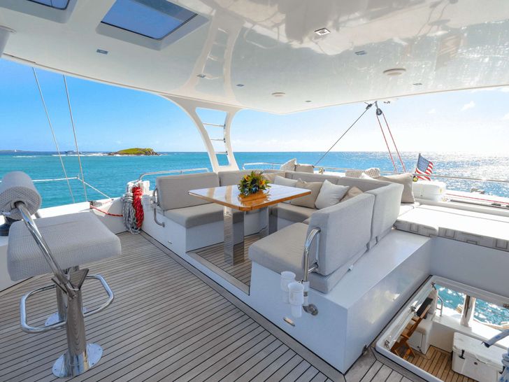 EUPHORIA Sunreef 60 Flybridge EUPHORIA Sunreef 60 Flybridge