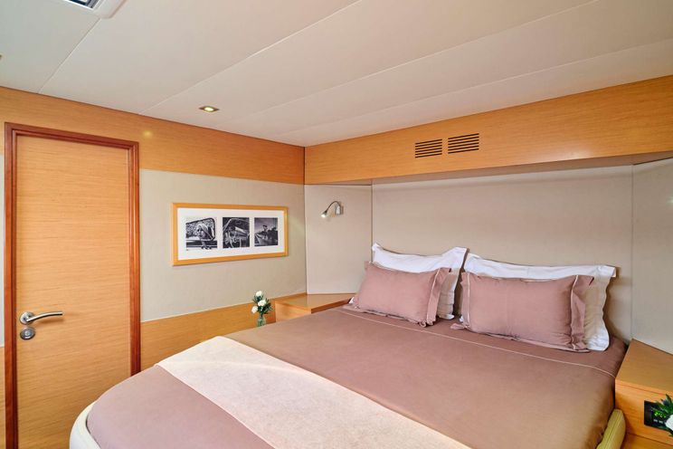 Charter Yacht HIGH FIVE - Fountaine Pajot Sanya 57 - 5 Cabins - Athens - Mykonos - Cyclades - Lefkas - Greece